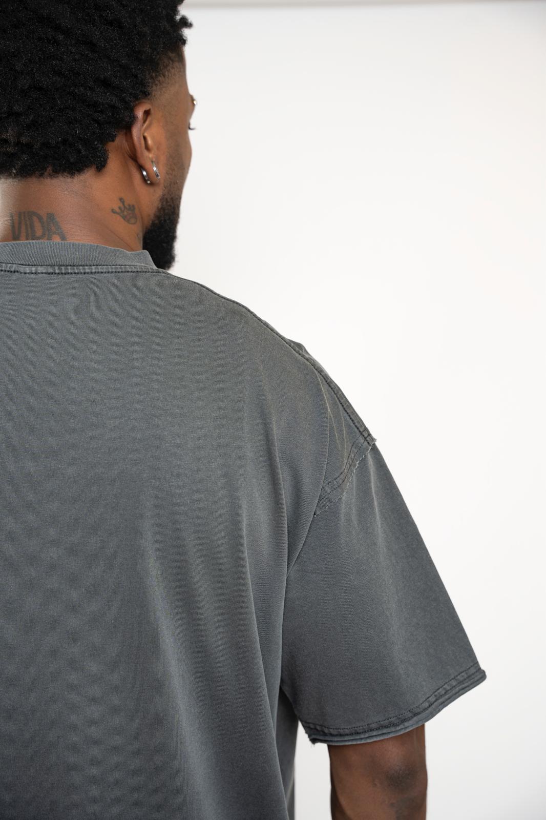 CAMISETA SEMI OVERCIZED ALGODON PESADO